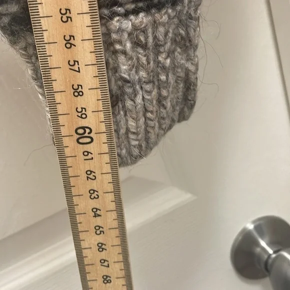 Aritzia - Wilfred Free - Wool Alpaca Blend Cardigan Sweater - Grey / Black - XS - Picture 10 of 13